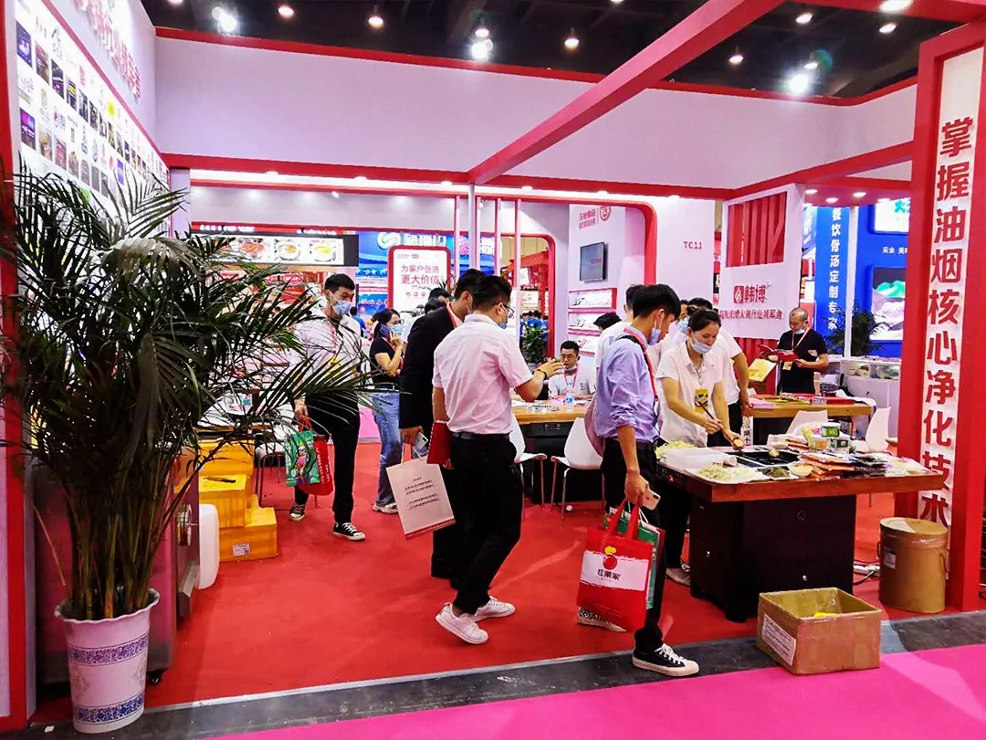 韓博科技第五屆中國(鄭州)火鍋食材用品展現(xiàn)場風(fēng)采(圖7) 韓博科技第五屆中國(鄭州)火鍋食材用品展現(xiàn)場風(fēng)采(圖7)