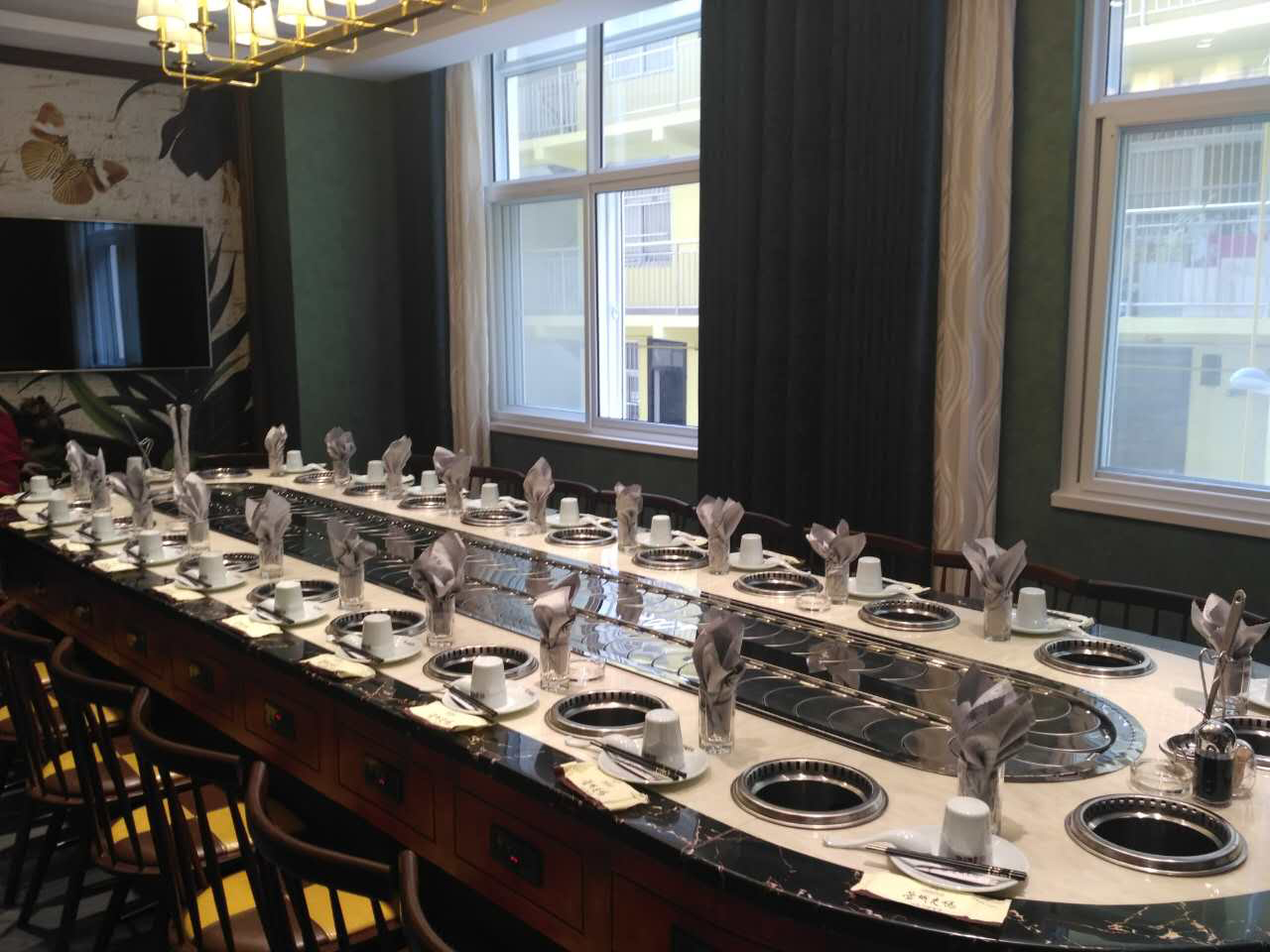 一人一鍋無煙火鍋桌 一人一鍋無煙火鍋桌