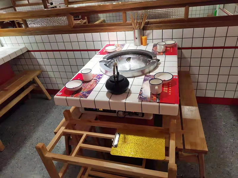 韓博無煙火鍋?zhàn)罒o煙火鍋設(shè)備 韓博無煙火鍋?zhàn)罒o煙火鍋設(shè)備